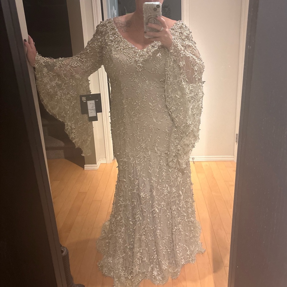 Mori Lee Lace Mother of the Bride Dress